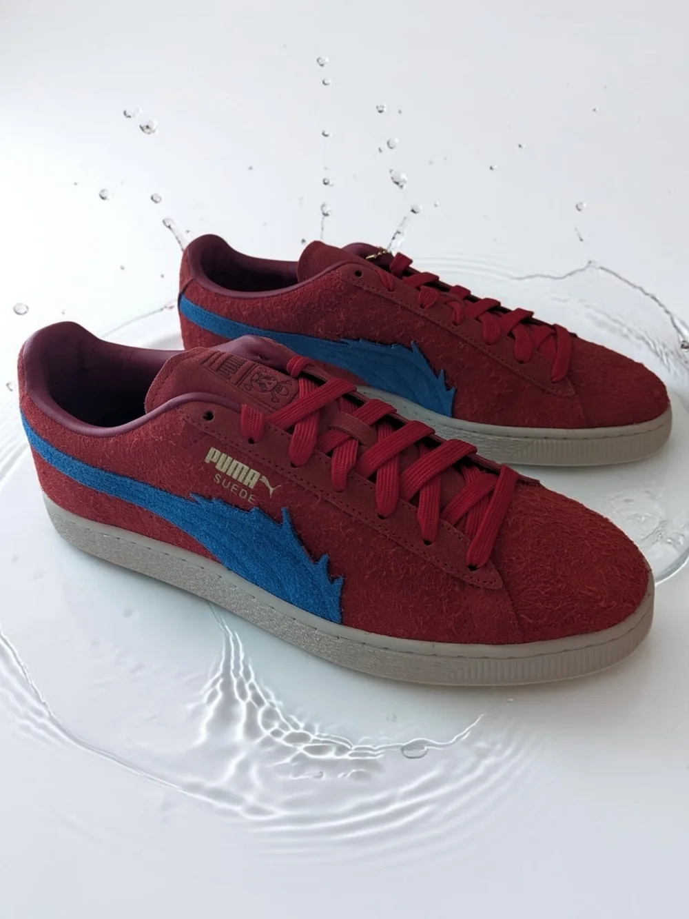 Puma Suede Men's Size 12 Red Blue Flame Stripe Gum Sole Sneaker